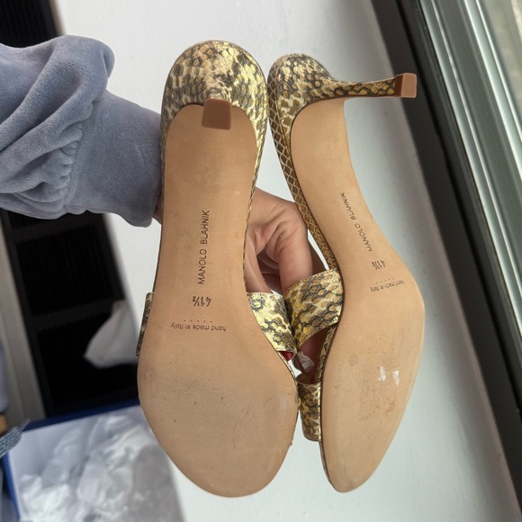 Manolo Blahnik gold snake sandals, never worn size 11 /41 - Picture 4 of 5